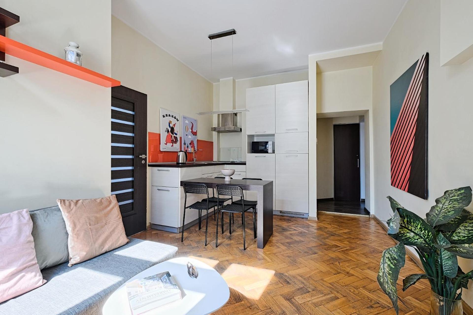 Urban Nest Dietla 69-8a Apartment